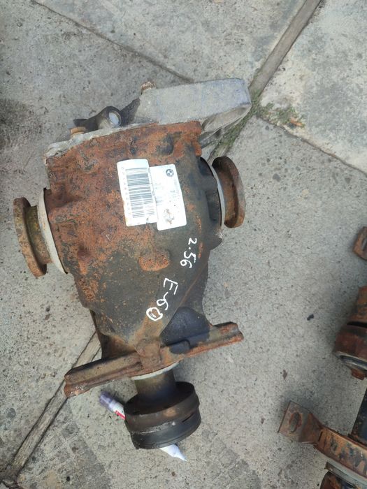 Продається задній міст BMW E60