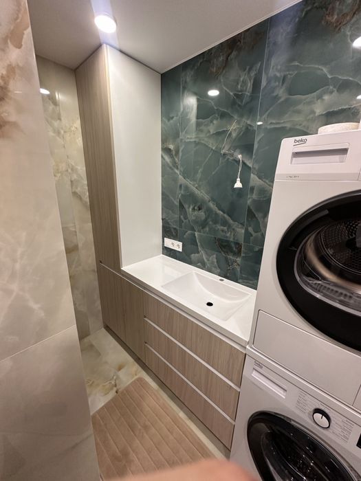 Стільниця столешница у ванну над пральною машиною під замовлення