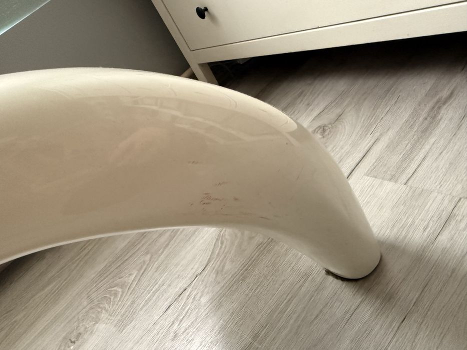 Stolik kawowy biały