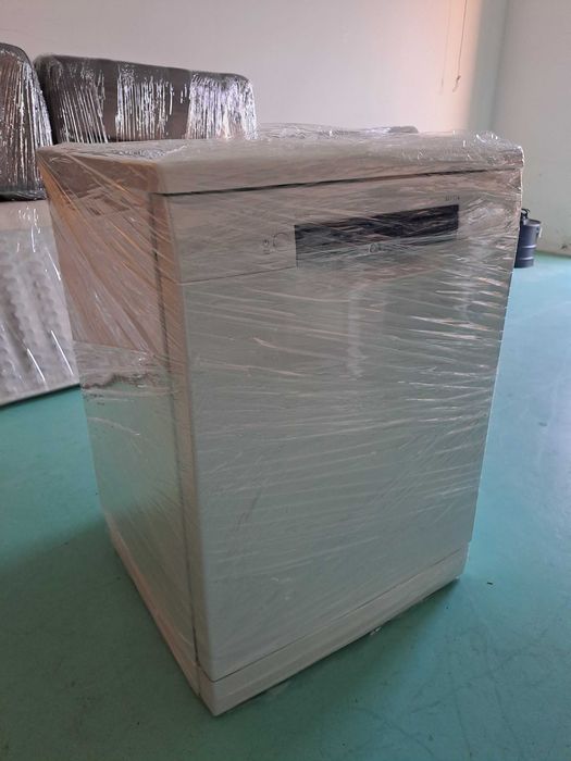 Máquina lavar louça Bosch Serie 4 (SMS4HTW31E) Como Nova