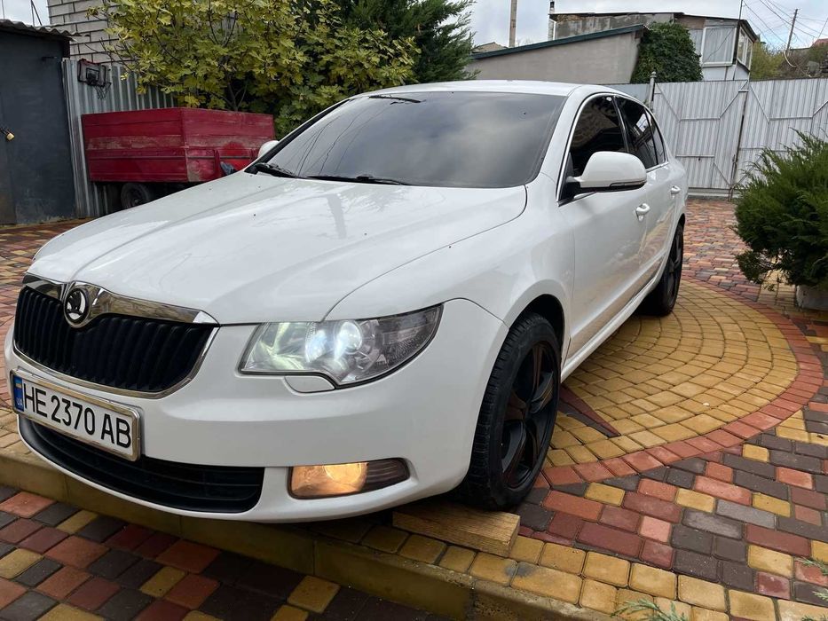 Продам Skoda Suberb 2008 року 1.8 TSI.