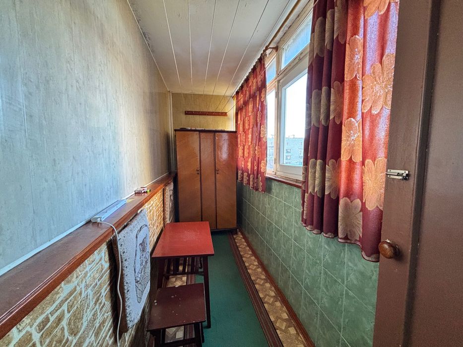 Трикімнатна квартира в районі ЦРЛ