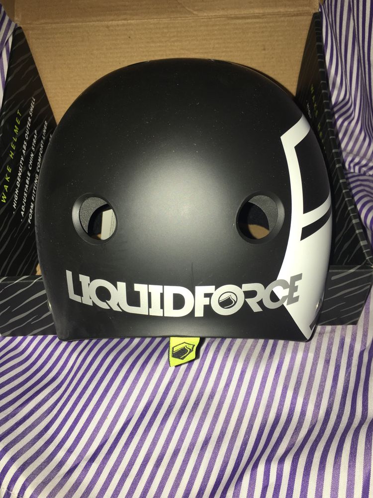 Capacete Liquid Force Hero Wakeboard