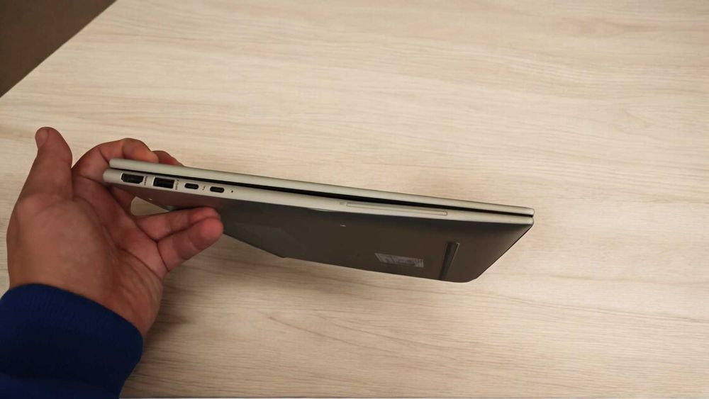 Ноутбук HP EliteBook 860 G10 16" i7-1365U/32DDR5/512SSD