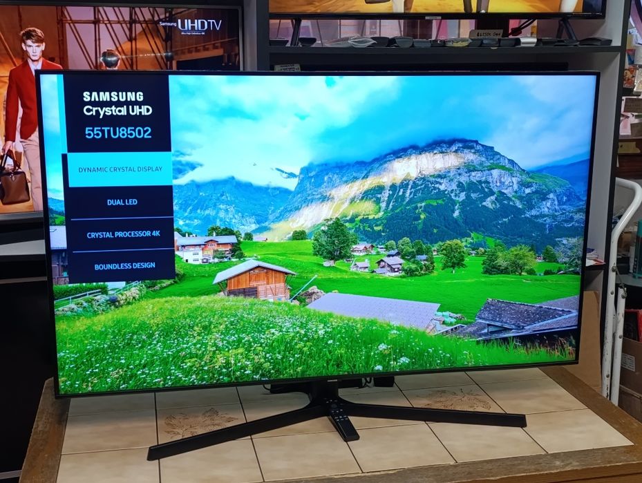 Телевізор Samsung 55 4K Smart TV/ Безрамковий / Ідеальний/ 55TU8502