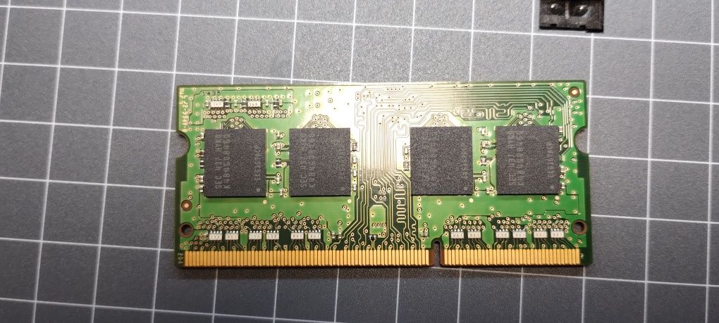 Pamięć RAM Samsung 4GB DDR3L SO-DIMM (PC3L-12800S)
