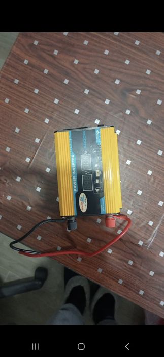 Lote inverteres  conversores  12v e 24 para 220v e Bateria Auto.