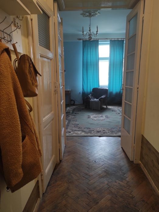 2-к. Квартира Центр, біля Юності Буковини без комісії