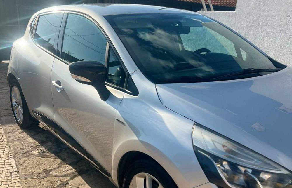 Renault Clio Limited Edition