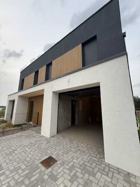 Oferta sprzedaży bliźniaka– Piotrowice, gm. Słupca 4 ary 119m2