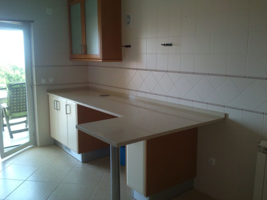 Cozinha bege + faia.