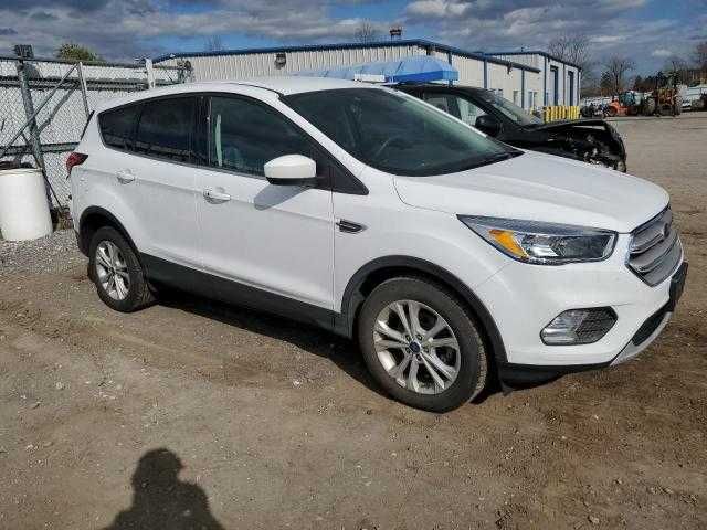 Ford Escape Se 2019 року