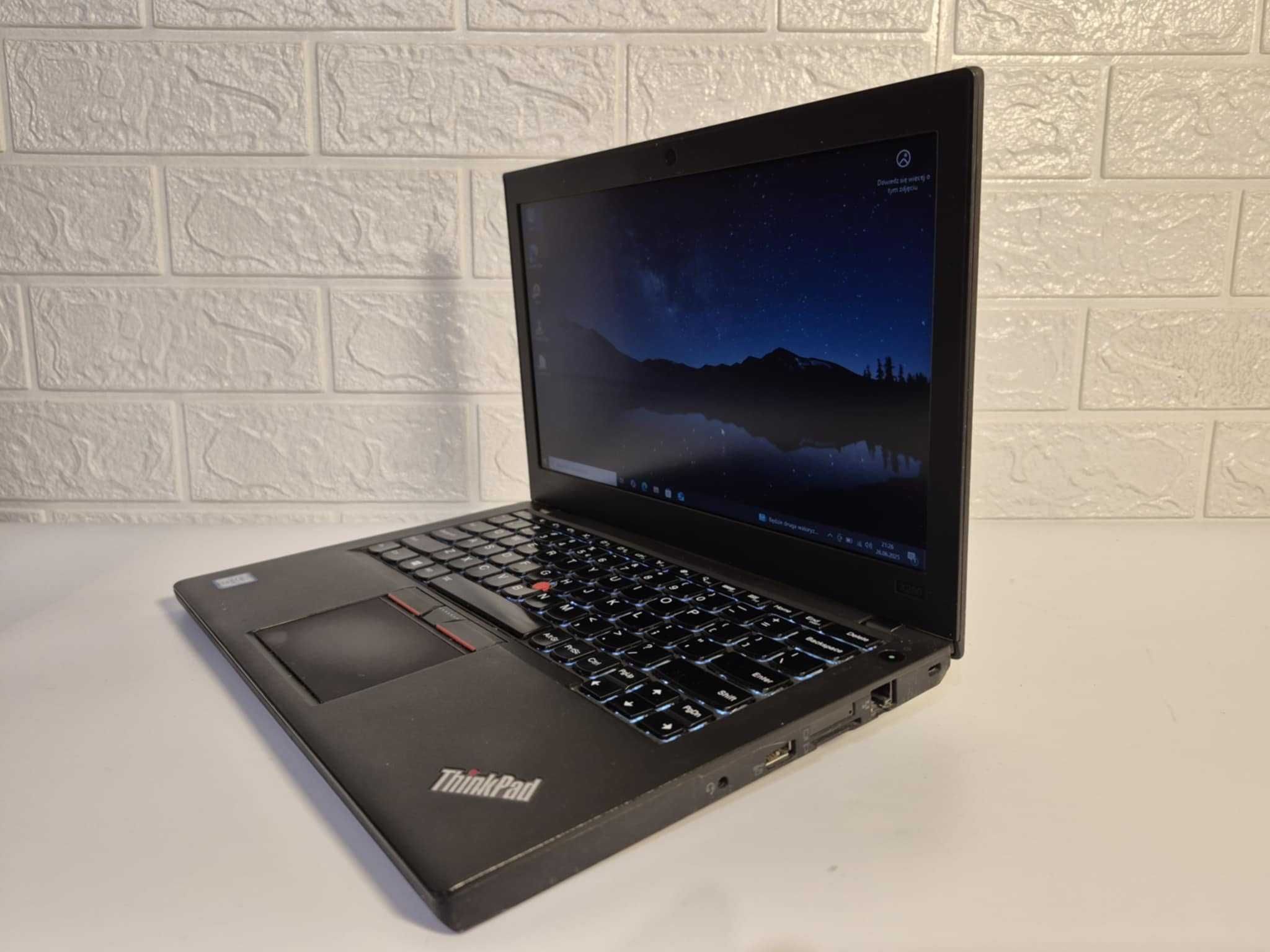 Lenovo ThinkPad X260 Intel i5-6th/8gbDDR/128SSD/IntelHD/Bateria4H
