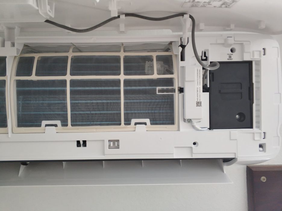 Reparação e instalação em Climatização e Energia.