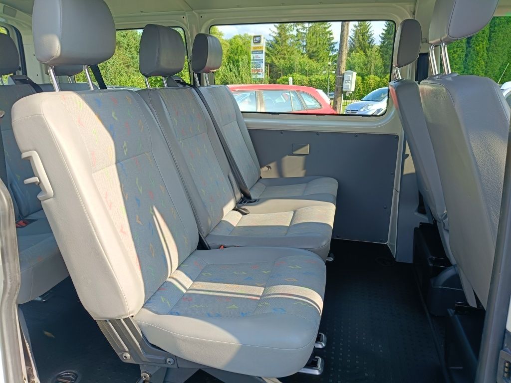 VW Transporter 1.9TDI 9 Osób Klima z Niemiec
