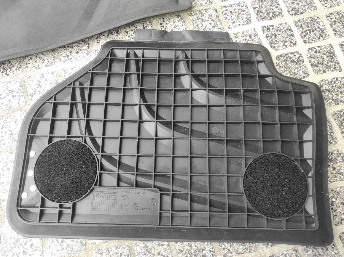 Tapetes originais BMW modelo F25/F26