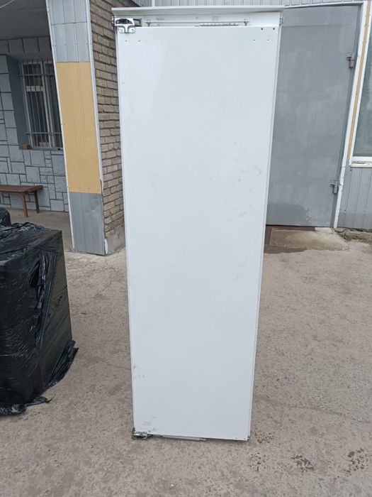 Холодильник Miele K 9757