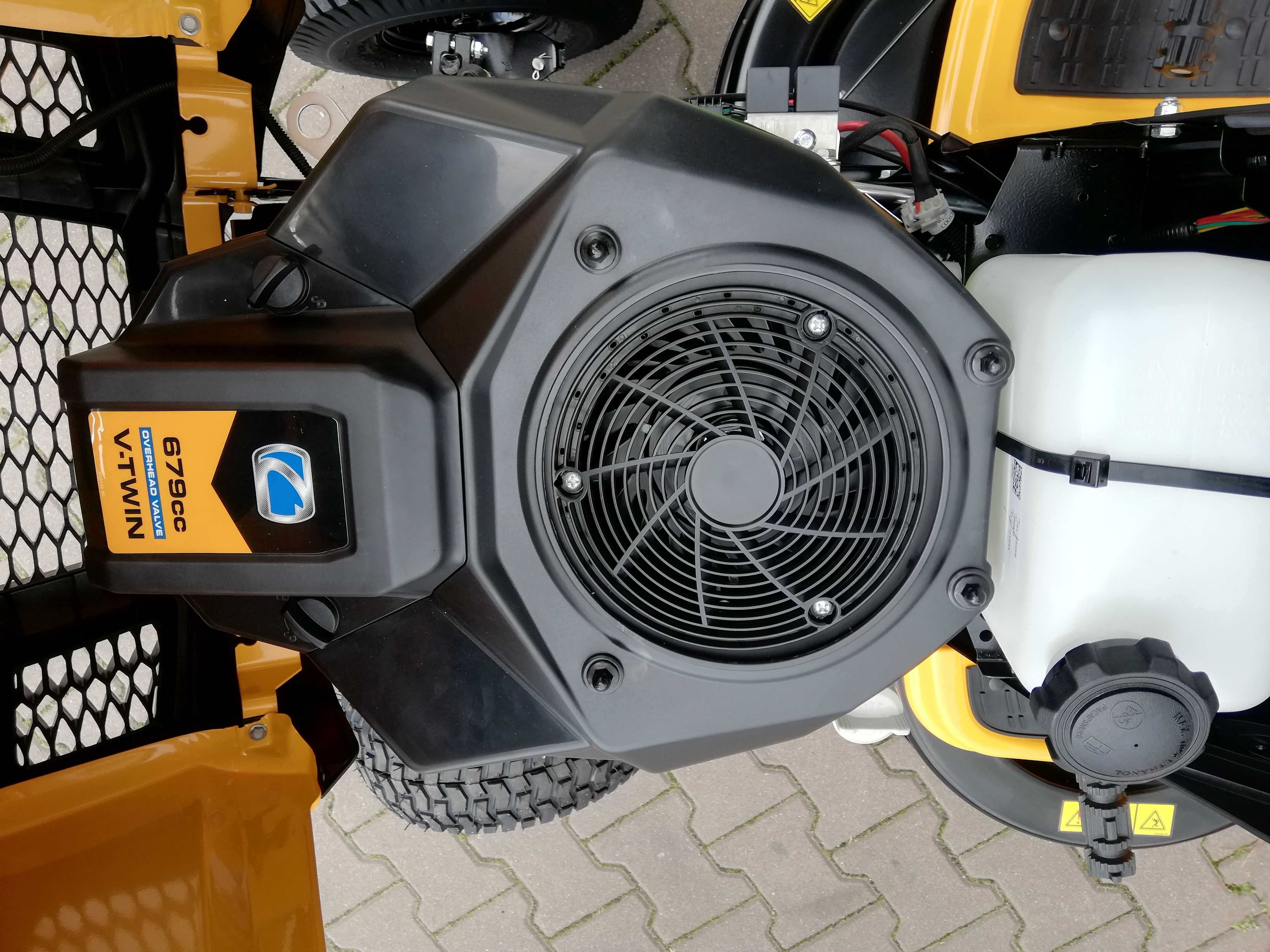 Traktorek kosiarka samojezdna Cub Cadet LT3 PS107 moc 22 KM V2