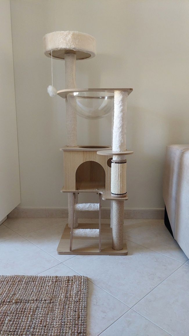 Torre com casa e arranhador para Gatos