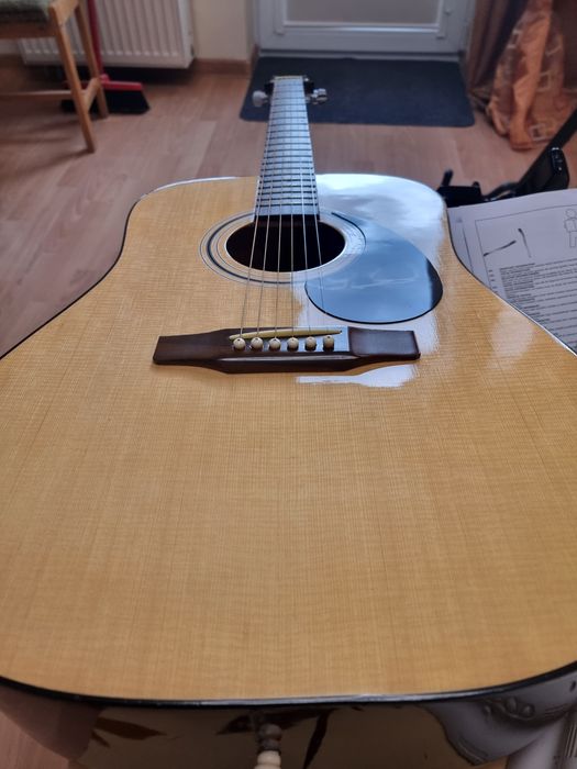 Gitara hiszpańska duża