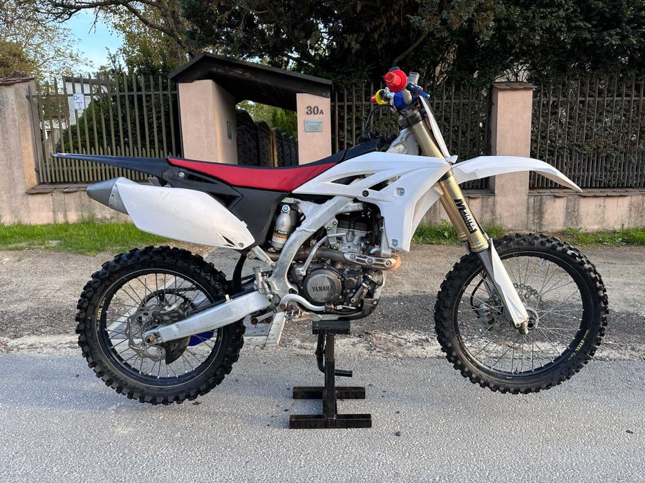 YAMAHA YZF 250 11r