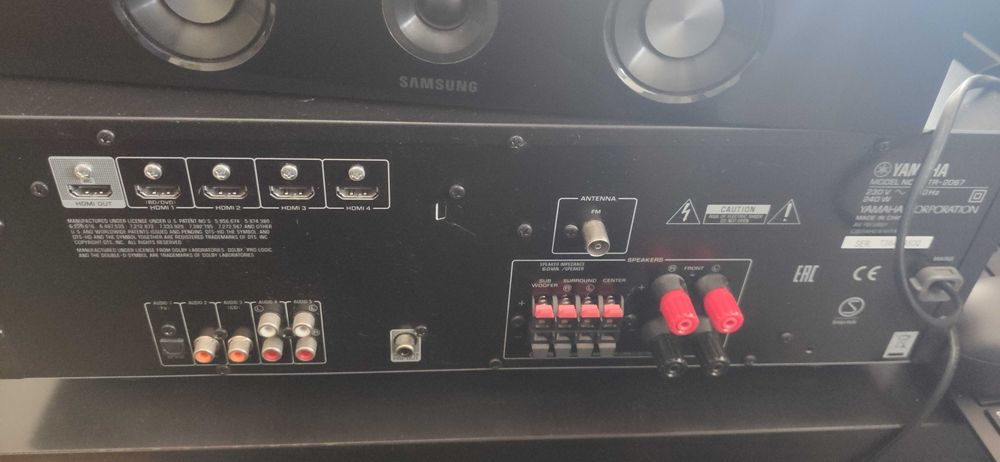 Amplificador Yamaha HTR-2067 + Colunas Samsung PS-CC350
