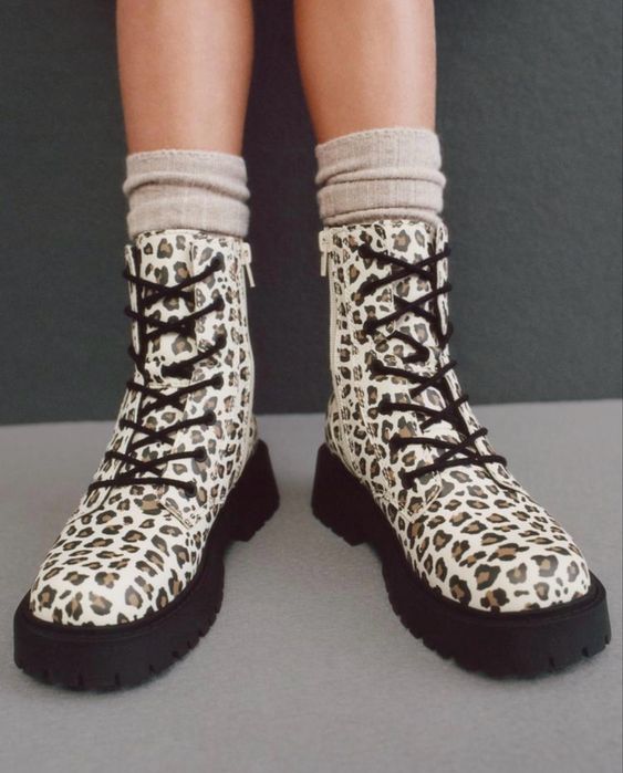 Черевики з леопардовим принтом Zara, розмір 34,35,36,38