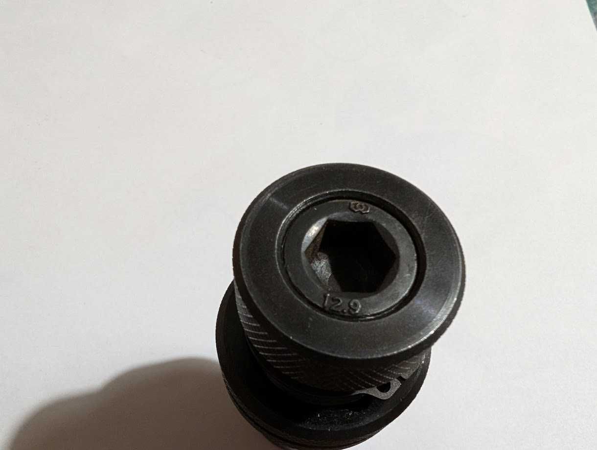 Trzpienie Piny Spawalnicze w Systemie 28 15+15-23mm