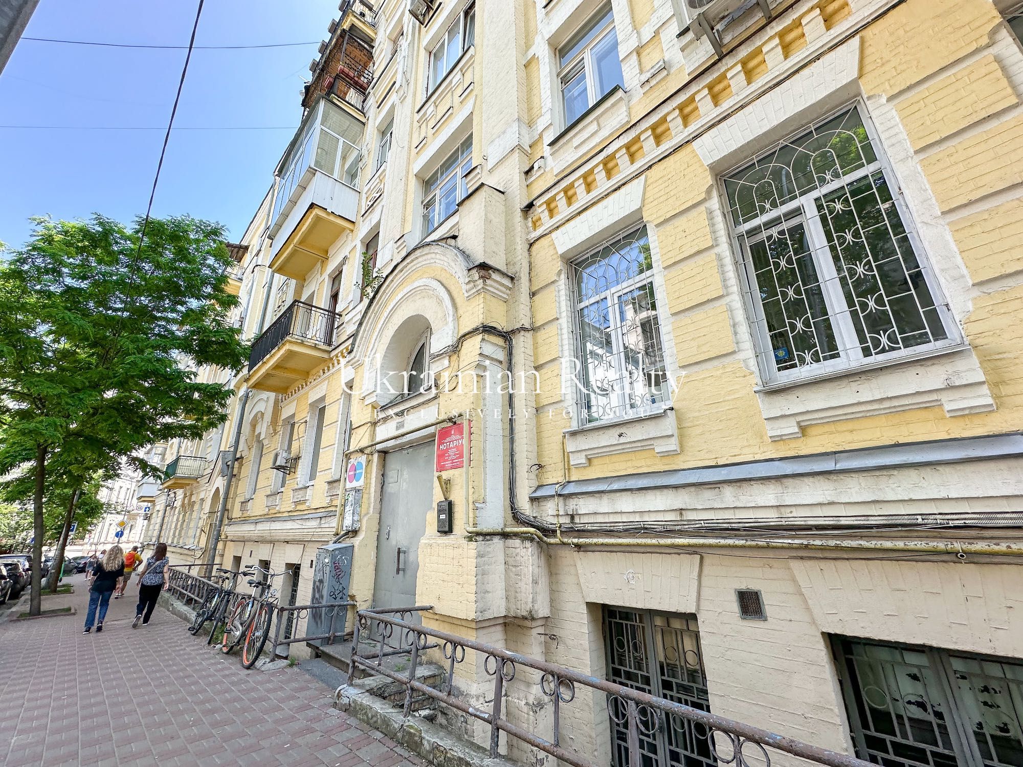 Продаж 2-к квартири вул. Стрілецька, 7/6 (Золоті ворота)
