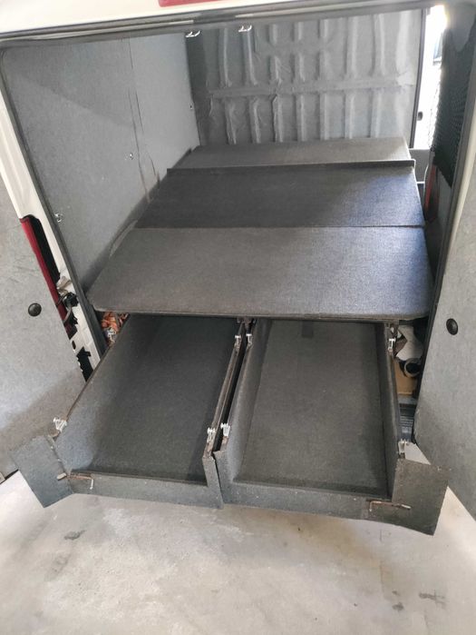 Ford Transit topline