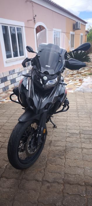 Benelli trk 502x
