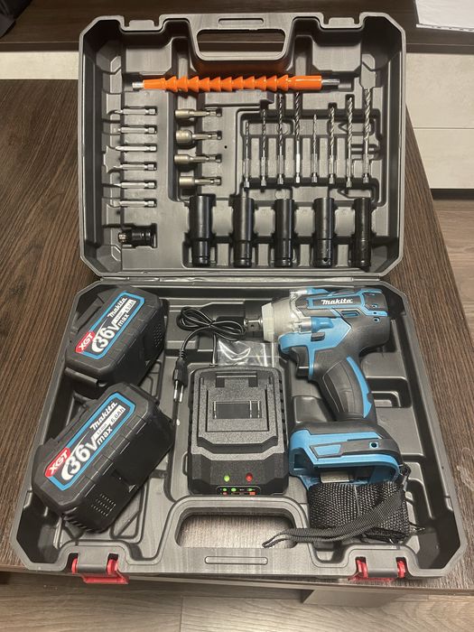 Набір інструменту макіта