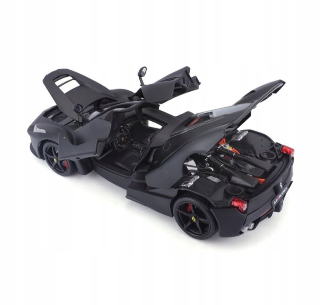 Model Bburago LaFerrari czarne, seria Signature, skala 1:18