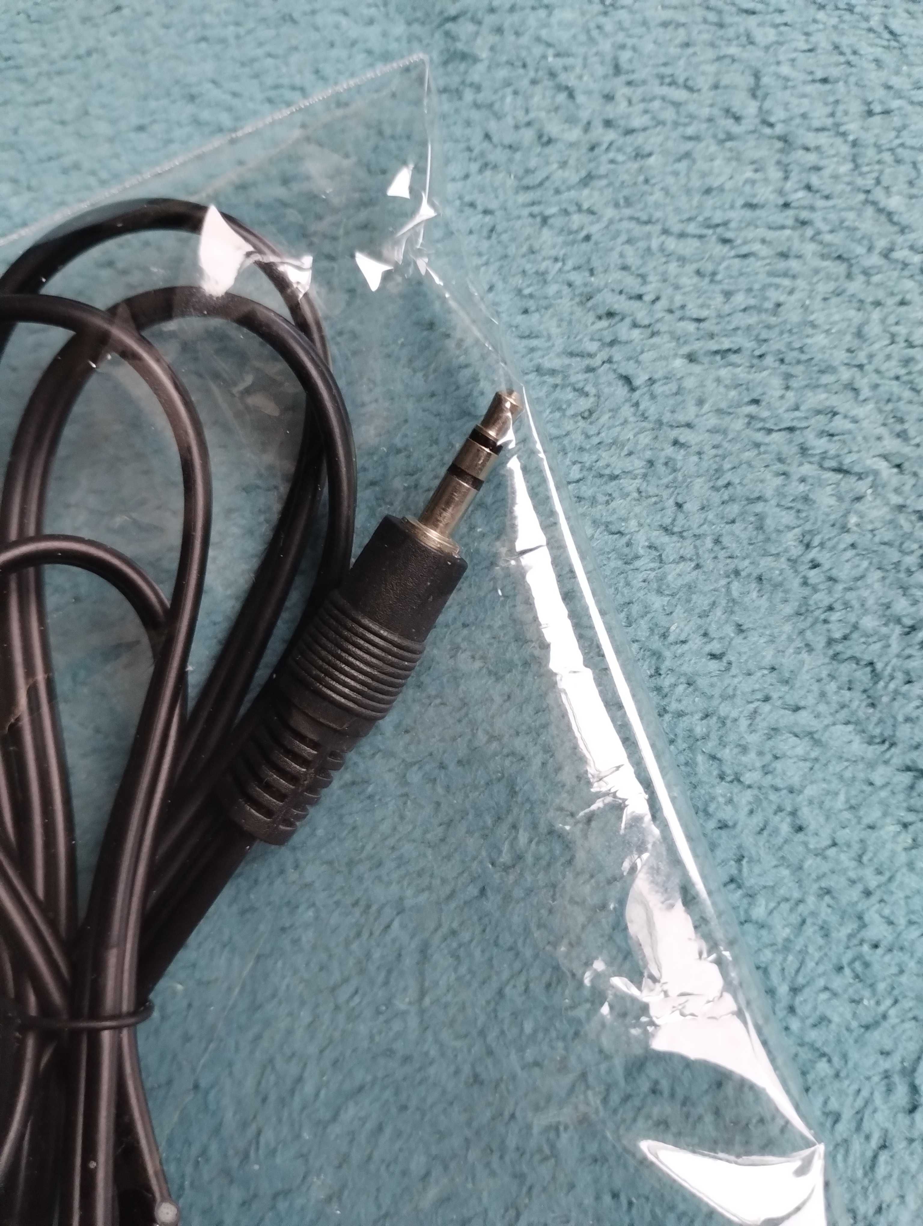 В целлофане Аудио кабель 3,5 мм на 2 тюльпана РСА / 3.5 mm - 2 RCA
