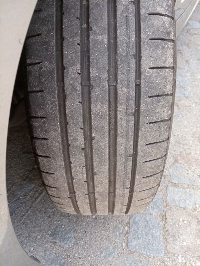 BMW 118d com GPS