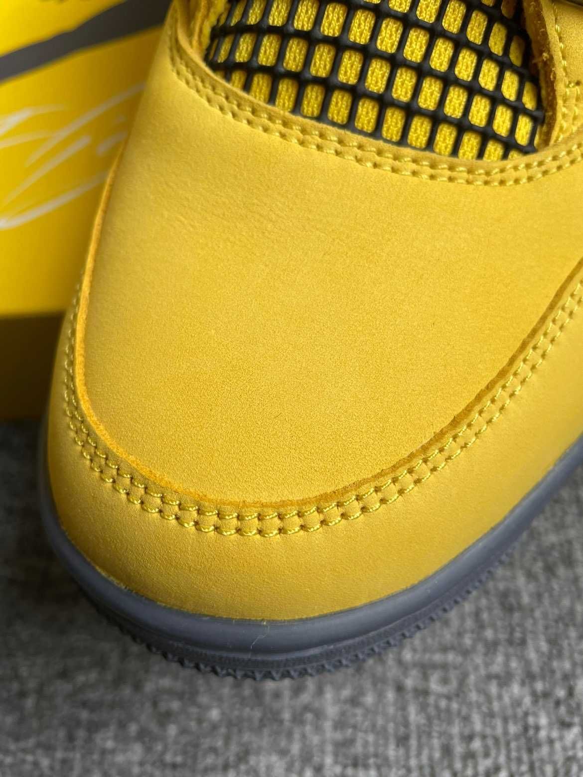 Jordan4Air4RetroLightning UnisexTrampki R.42
