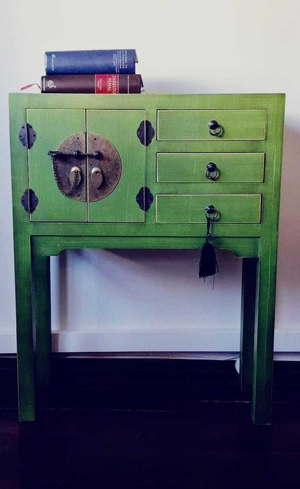 Móvel vintage verde