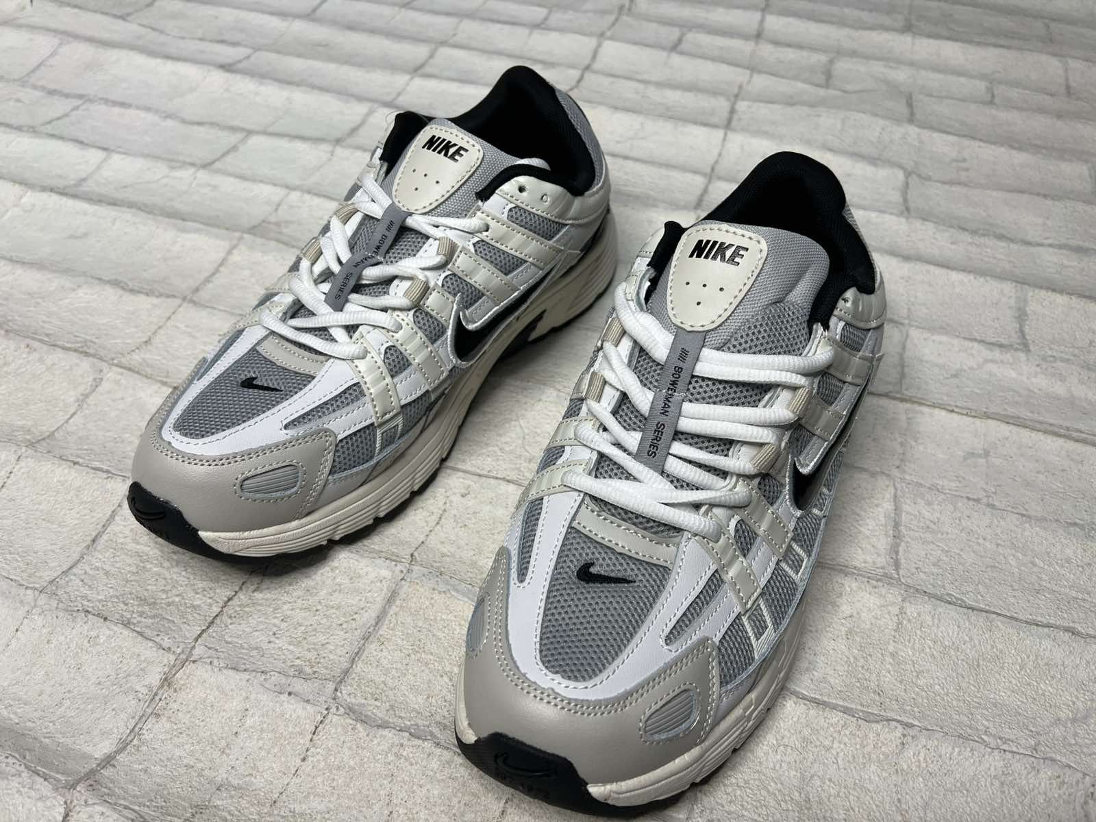 Кроссовки Nike белые с серым р6000-2