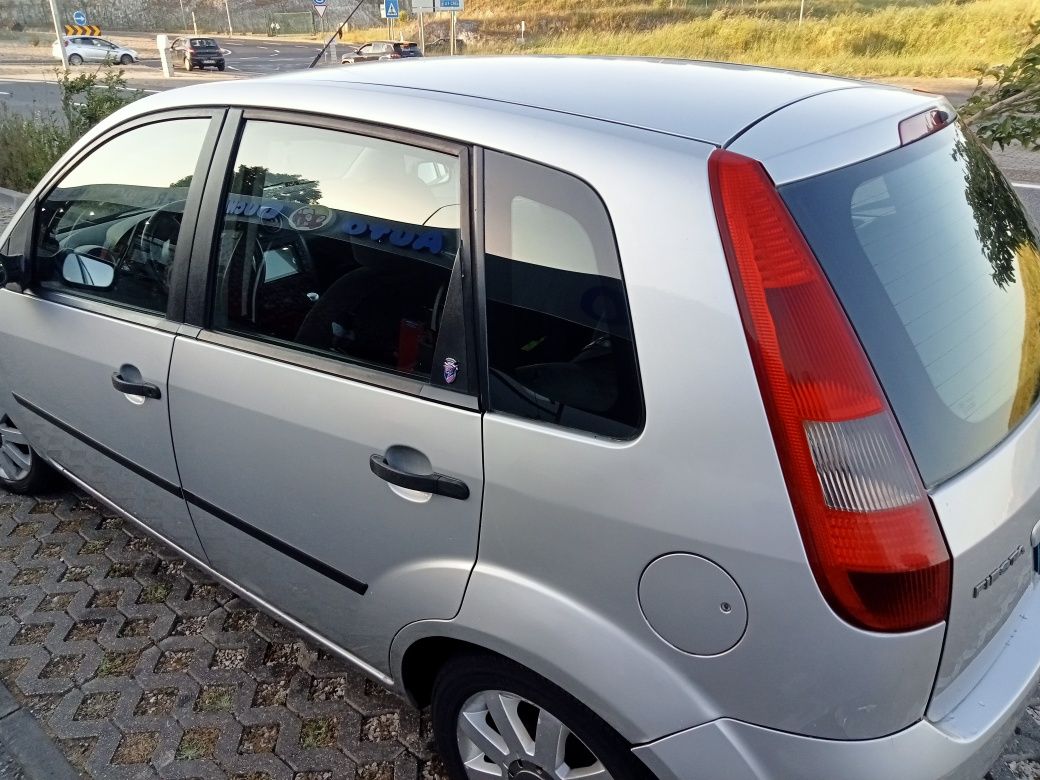 Ford fiesta ghia