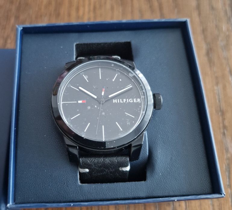 Zegarek  tommy  hilfiger