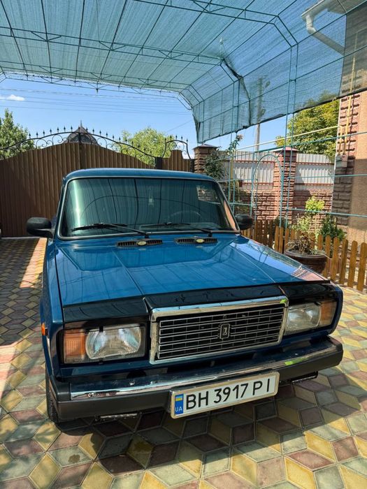 Автомобіль ВАЗ 2107