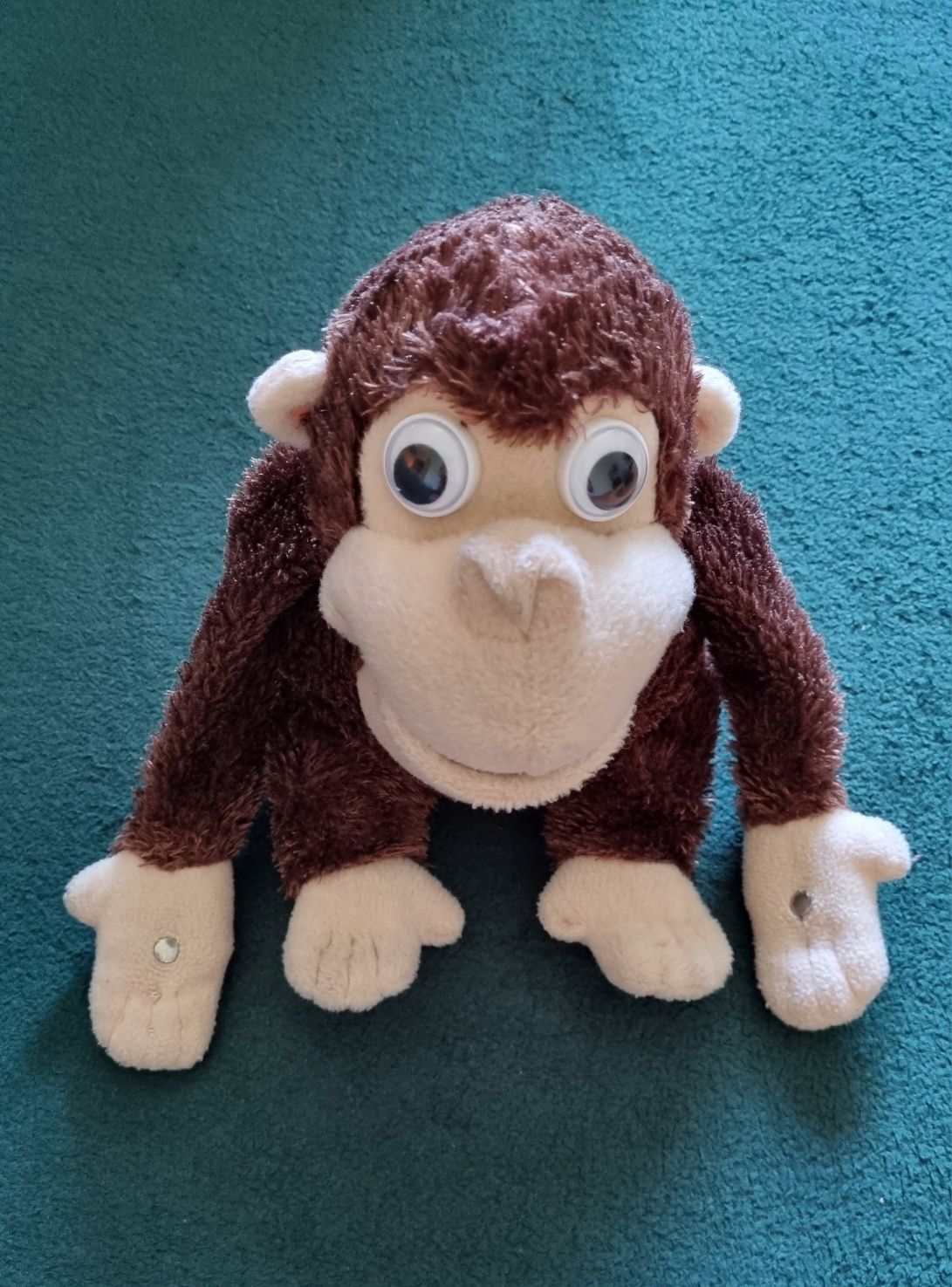 Małpka zabawka przytulanka
