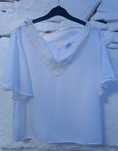 Blusa com detalĥe