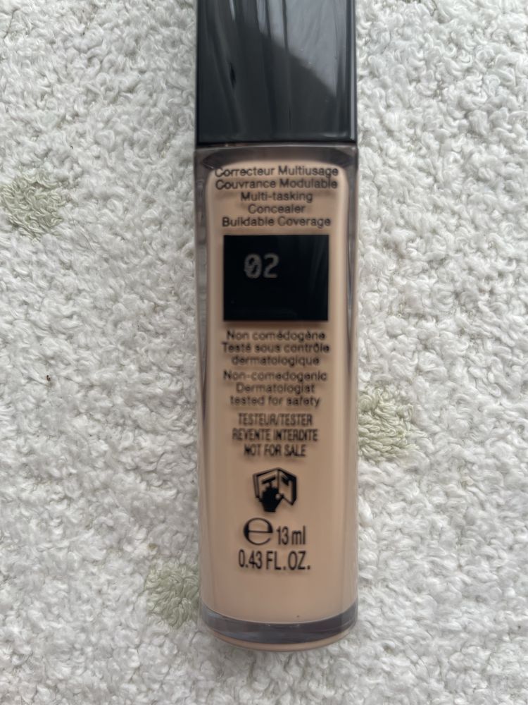 Консилер Ланком Lancôme Teint Idole Ultra Wear All Over Concealer