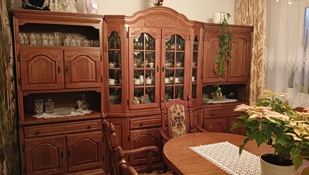 Komplet mebli dębowych