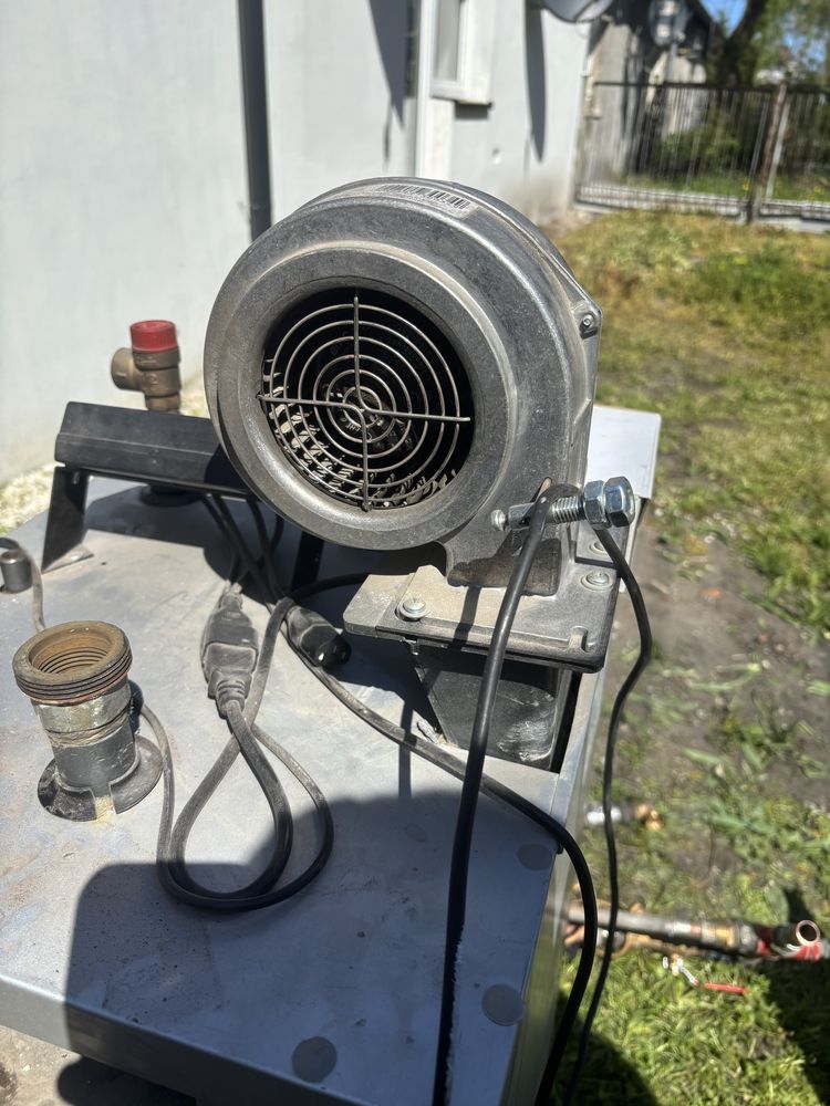 Sprzedam piec 8kw czwartej klasy