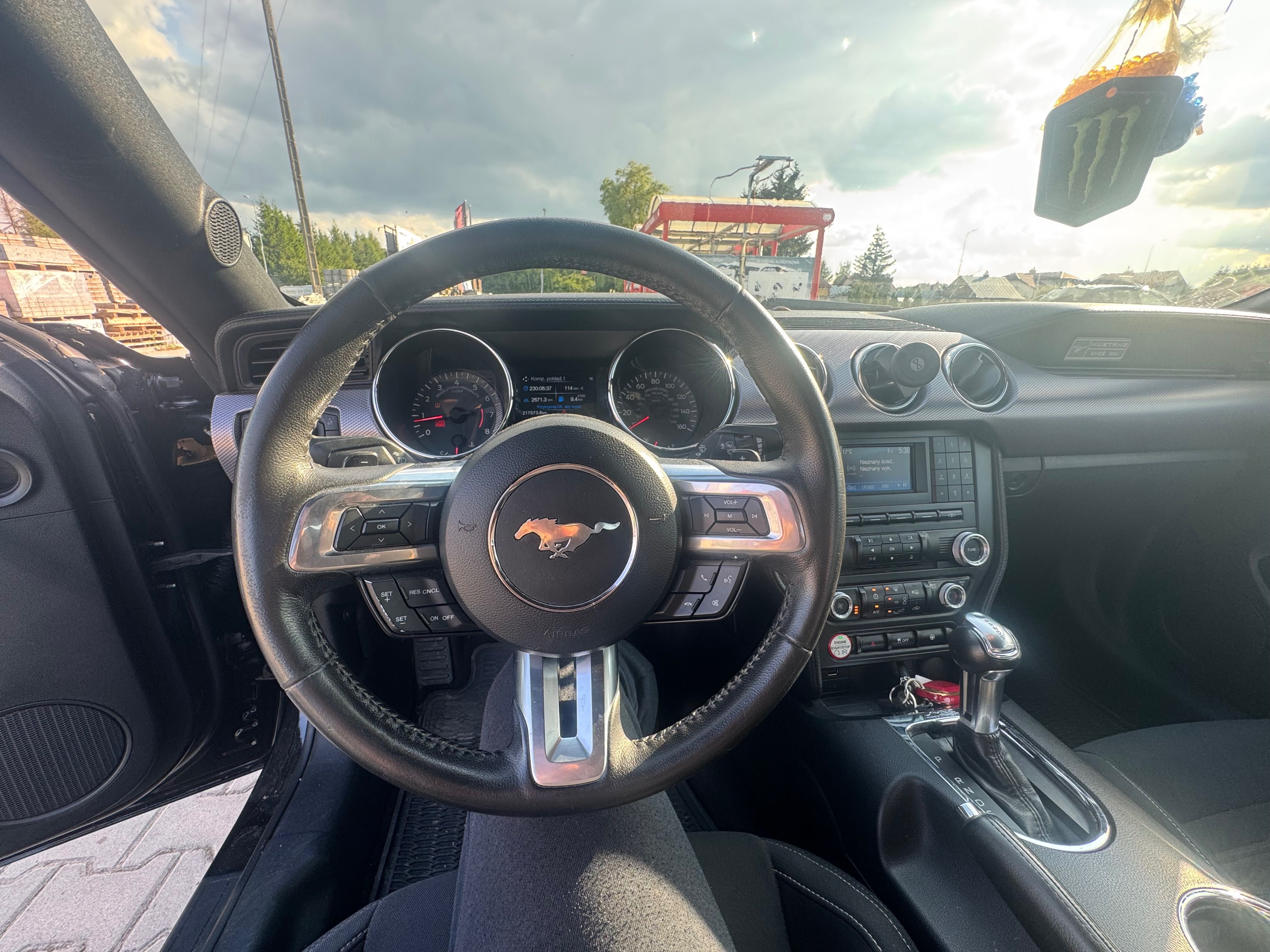 Ford Mustang 2.3 317KM 2015 rok