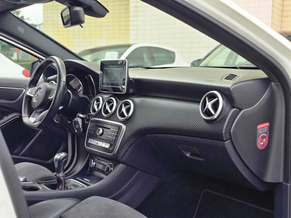 MERCEDES-BENZ A180 AMG 1.5DCI 110CV "FACELIFT"