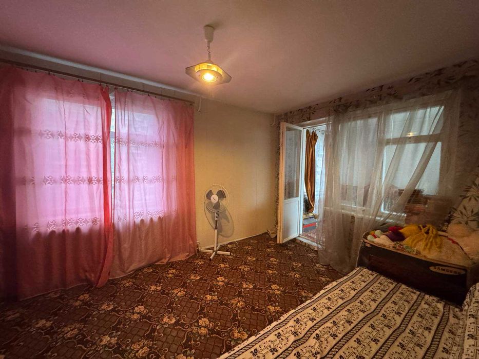 Продаю 3 комнатную квартиру на Колодезной 5 а и1