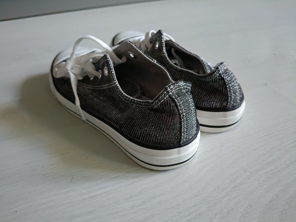 Buty trampki błyszczące szare rozmiar 38